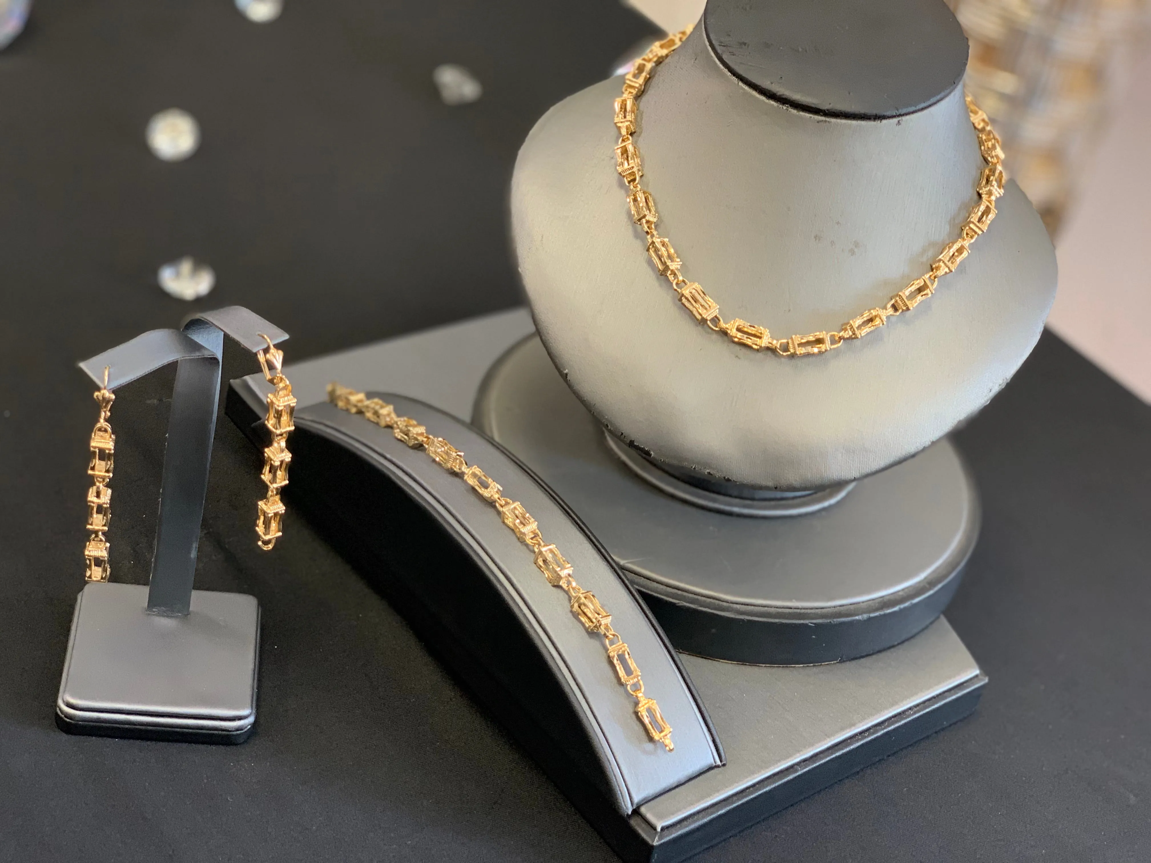 18k Gold Dipped Afro Link Set