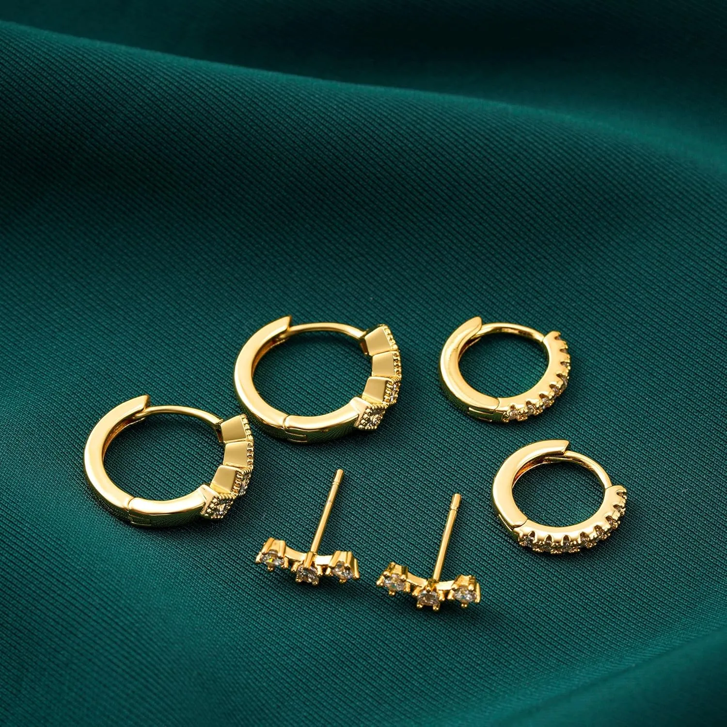 3Pairs Gold Hoop Earrings for Women, 14K Gold Plated Hoop Earrings Set Hypoallergenic Lightweight Hoops Stud Earrings Stack