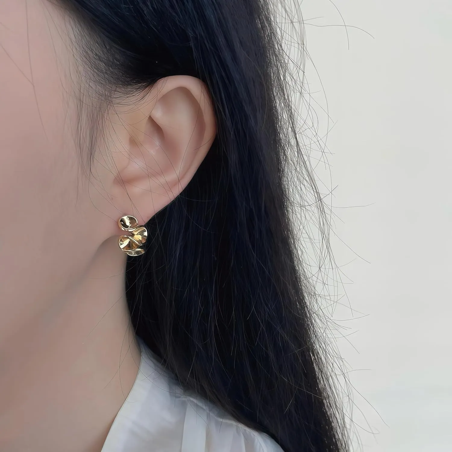 6 Pairs Gold Stud Earrings for Women, 14K Gold Plated Bow Stud Earrings for Women Ribbon Bow Stud Earrings Set Hypoallergenic for Sensitive Ears Jewelry Gift for Thanksgiving Christmas