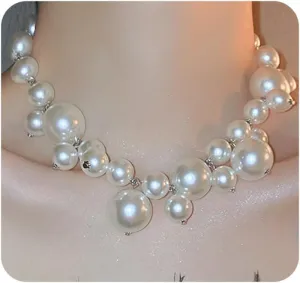 Chunky Cluster Pearl Statement Necklace for Women,Charming Exaggerated Large White Beaded Choker Necklace,Aesthetic Anniversary Jewelry Gift