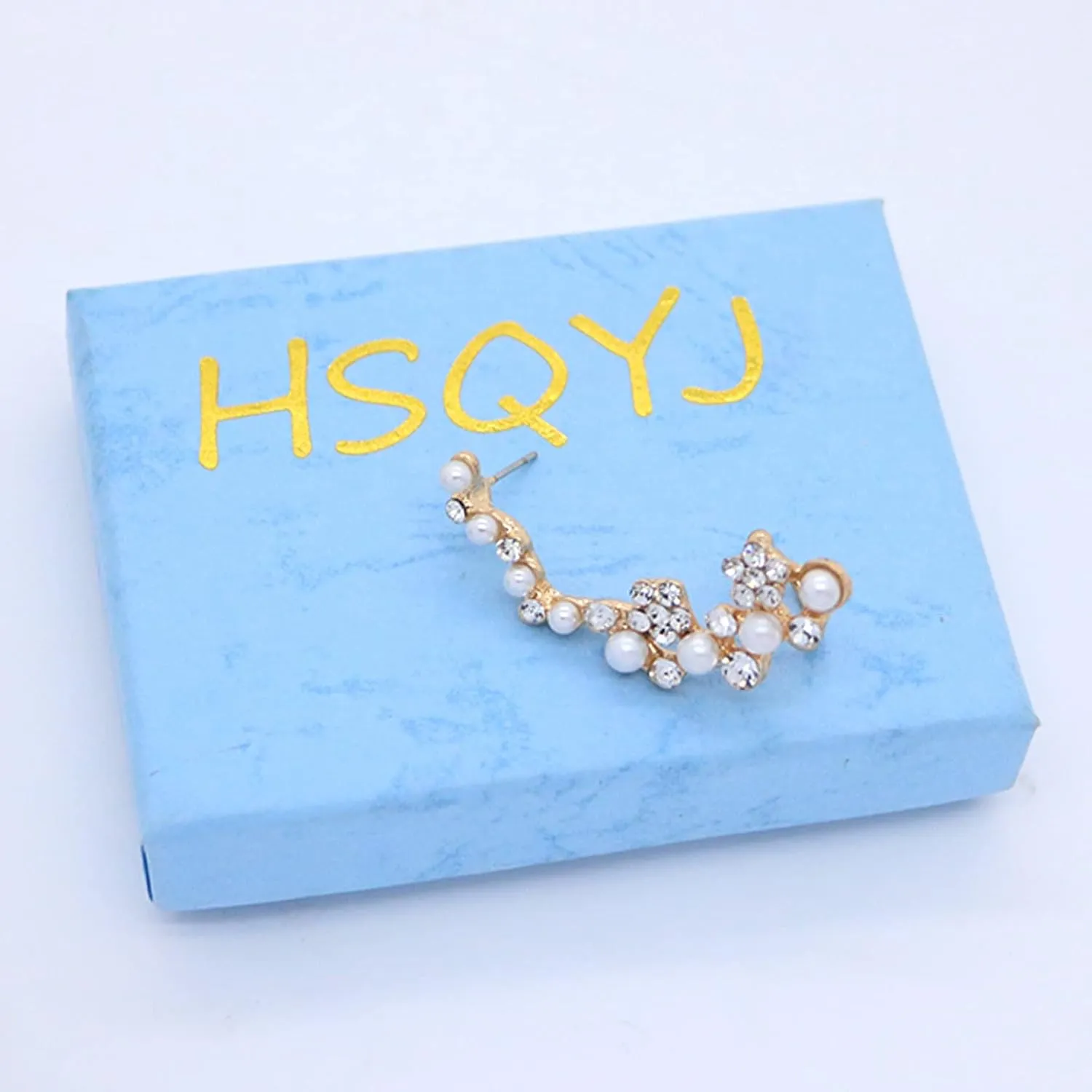 Crystal Pearl Flower Climbers Crawler Stud Earring Cute Rhinestone Resin Floral Left Ear Cuff Wrap Clip Earring Top Ear Clip Gold Jewelry Jacket for Women 1 Pcs