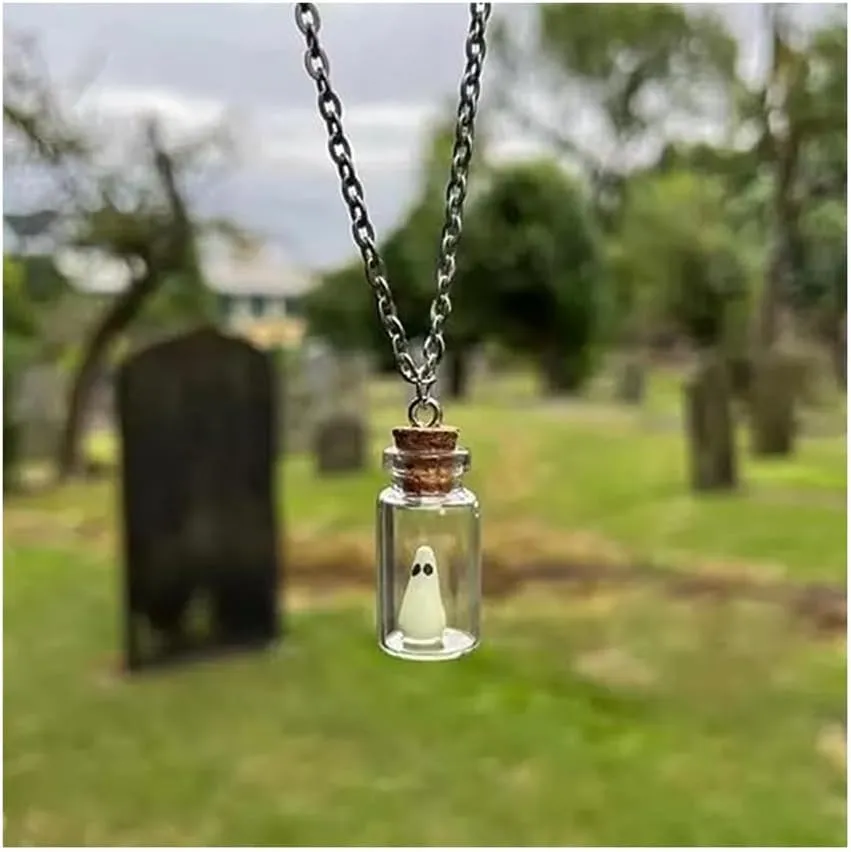 Cute Creative Ghost Pendant Necklace, The Adopt A Ghost Necklace, Glow-in-The-Dark Halloween Necklace Luminous Ghost in A Bottle Pendant Decorative