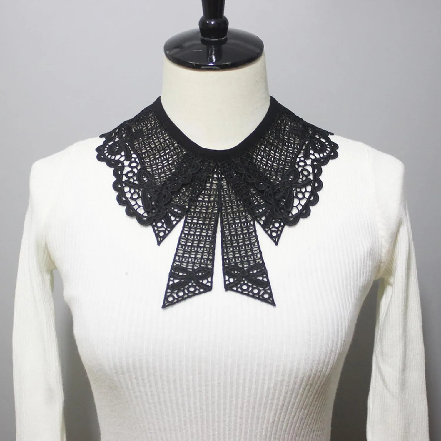 Embroidered Lace Detachable Collar Versatile Lace Bowknot Bowtie Neckline Decoration Shawl Necklace For Women And Girls