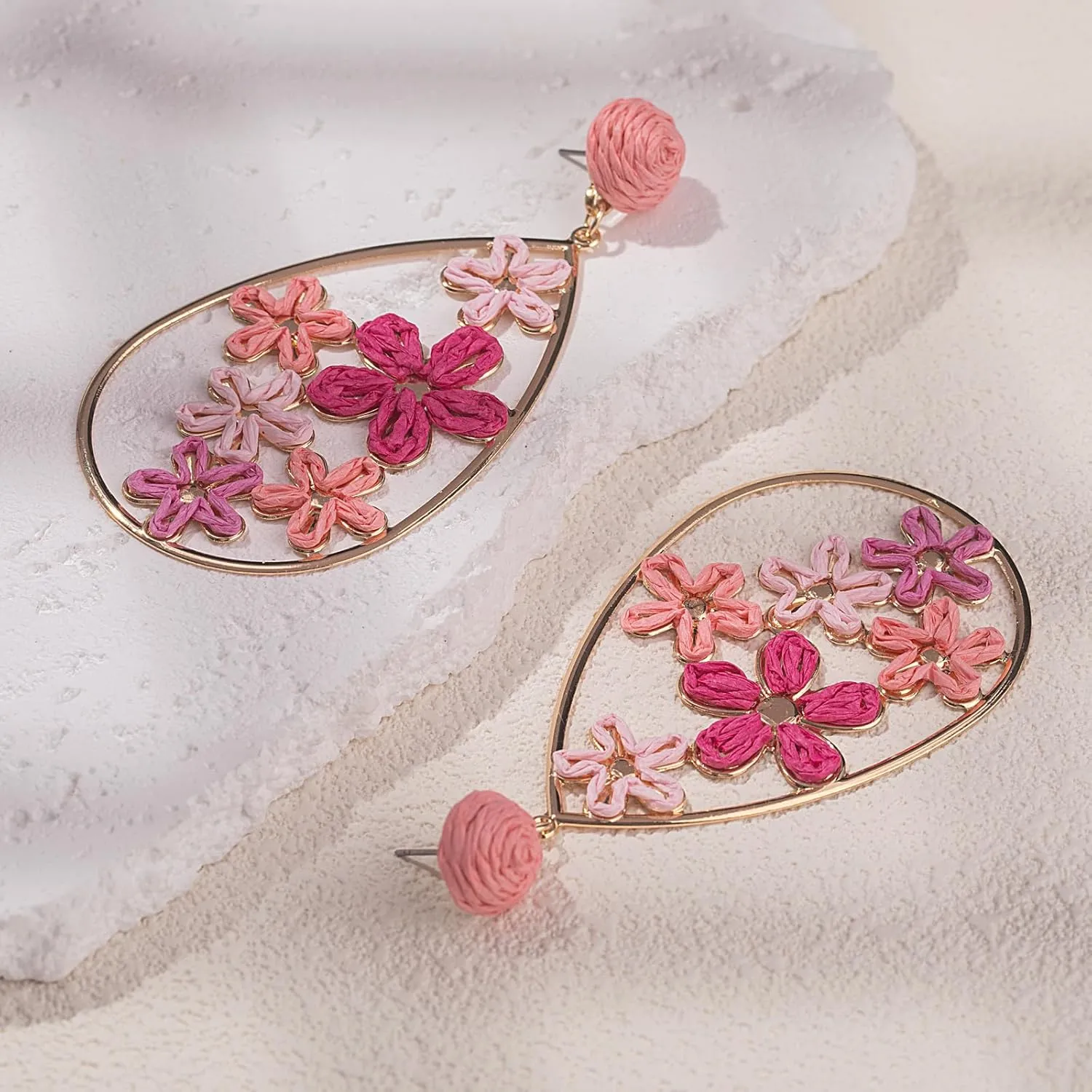 Flower Teardrop Earrings Boho Raffia Earrings Cute Floral Dangle Earrings Trendy Statement Jewelry for Women