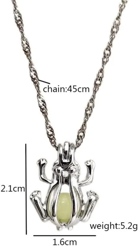Frog Necklace for Men Women Cute Animal Frog Pendant Necklace Luminous Frog Animal Necklace Glow in the Dark Jewelry