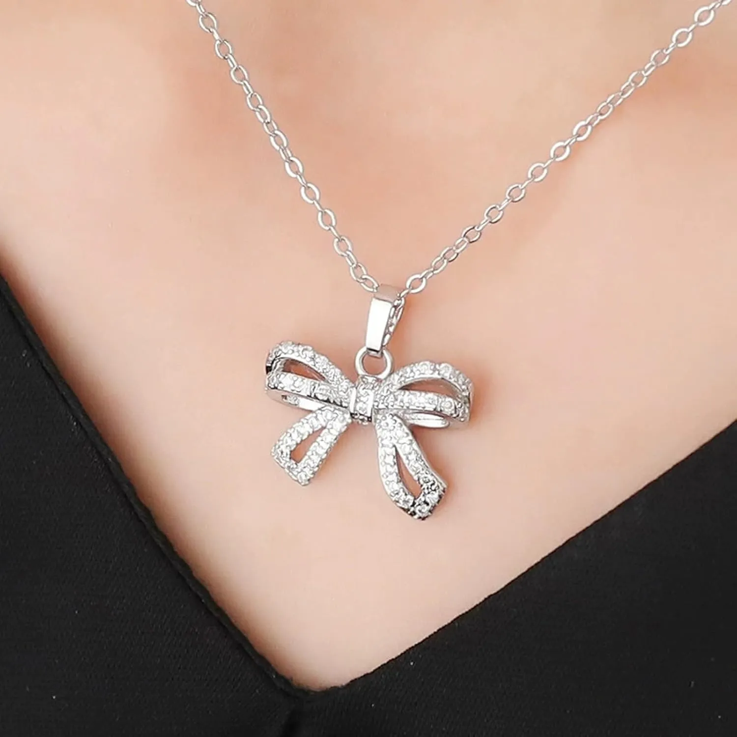 Gold Bow Necklace for Women Silver Bow Pendant Necklace Delicate Cubic Zirconia Bow Necklace Birthday Holidays Hypoallergenic Jewelry