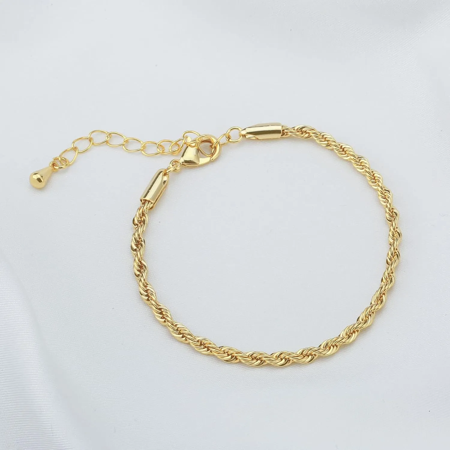 Gold Bracelets for Women, Dainty Gold Jewelry Gifts for Women, 14k Gold Bracelets for Women Non Tarnish, Trendy Gold Bracelet Waterproof, Gold Accessories for women