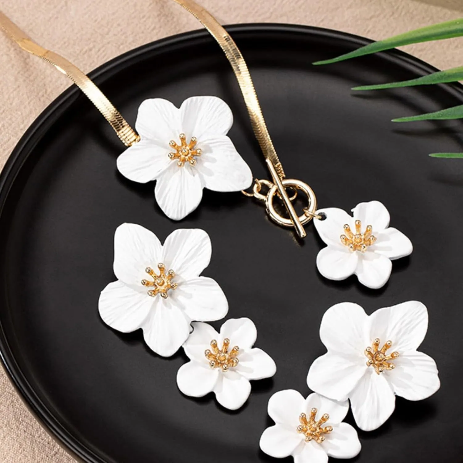 Gold Flower Earrings Necklace Set Flower Jewelry Big Foral Statement Earrings for Women Summer Charm Necklace Beach Vacation Essentials