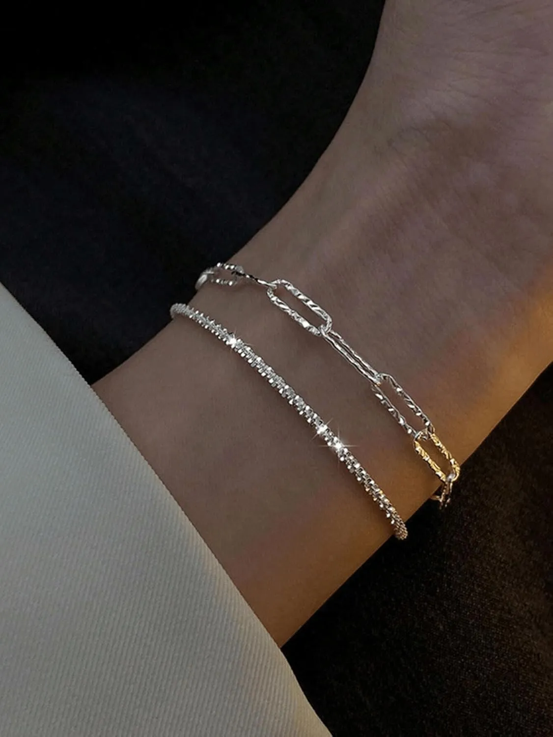 Hand Chain Bracelet Dainty Ring Bracelet Hand Chain for Women Gold Plated Bracelets Trendy Jewelry for Wedding Jewelry Birthday Gifts for Women
