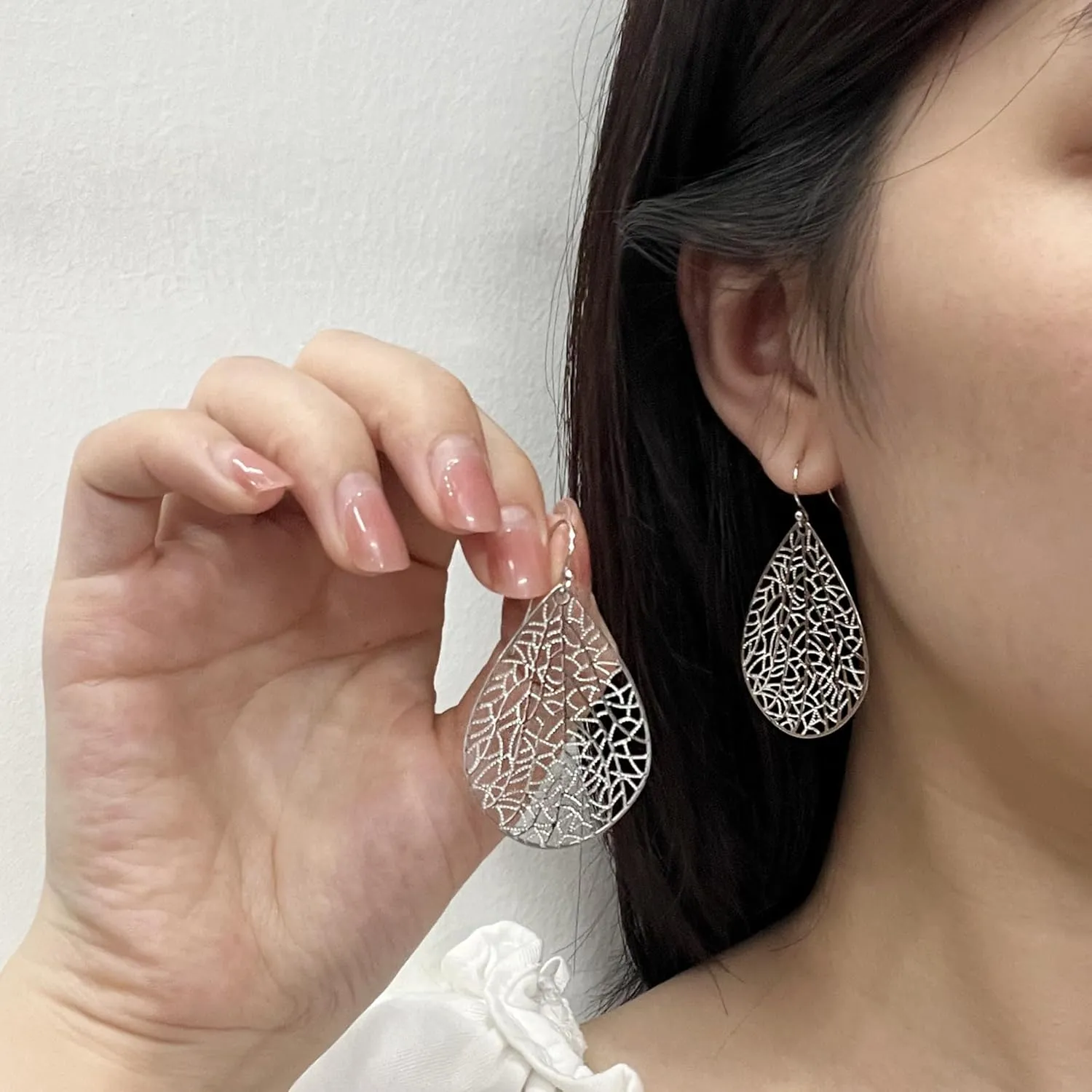 Handmade Filigree Teardrop Dangling Earrings for Women, 925 Sterling Silver Hooks Exquisite Leaf Earrings for Gift