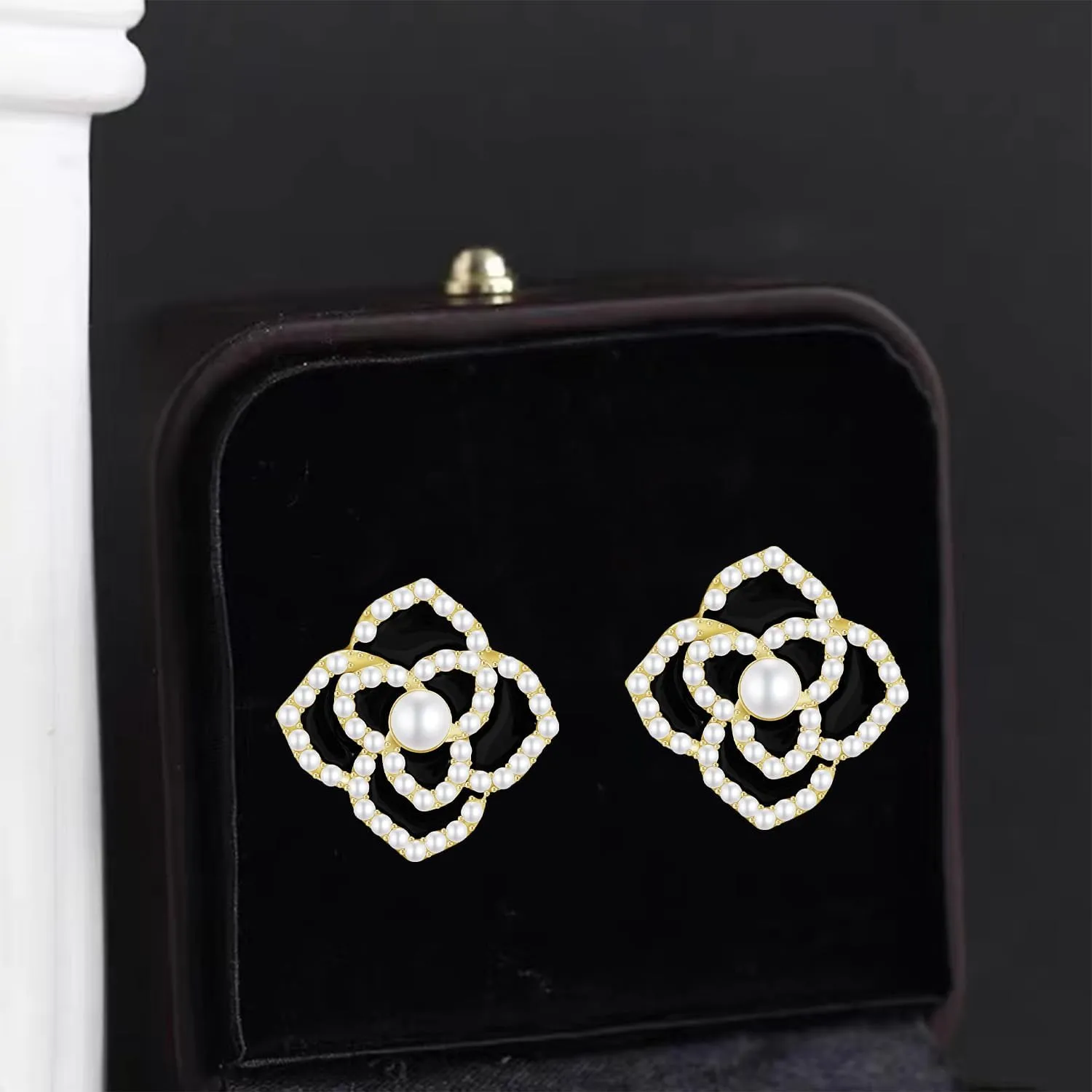 Handmade Minimalist Gold Sparkly Crystal Flower Stud Earrings Exquisite Elegant Camellia Flower Enamel Alloy Diamond Pearl Dangle Drop Earrings for Women Jewelry Gifts