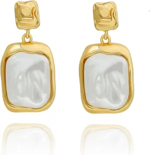 Handmade Rectangle Hammered Pearl and Gold Earrings Chunky Gold Vintage Dangle Earrings for Women Girls,Statement Thick Square Irregular Geometric Earrings Trendy Fashion Jewelry Gifts