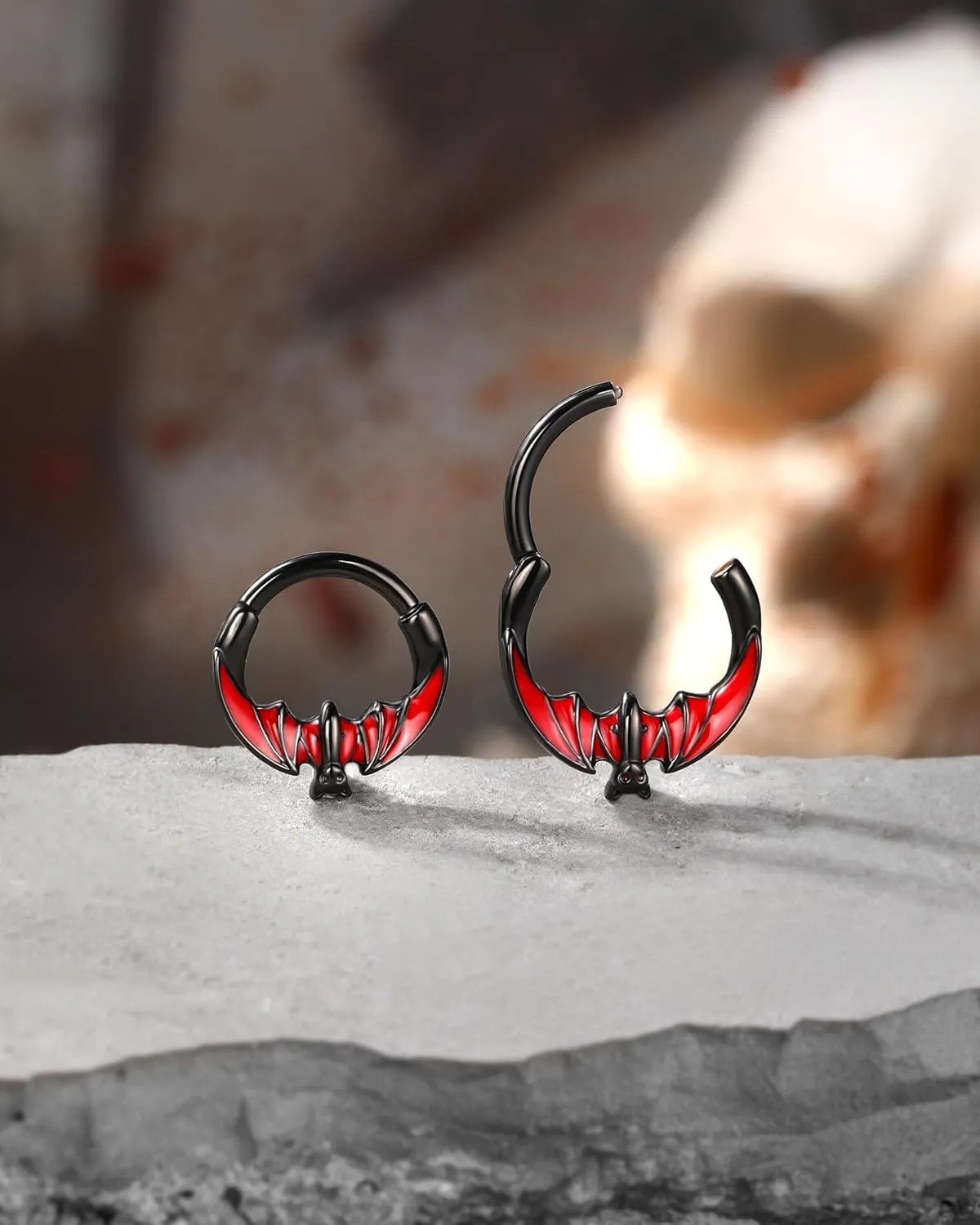 Jewseen Halloween Septum Rings 16g Hinged Segment Rings Bat Cartilage Hoop Earrings Septum Jewelry for Women Men