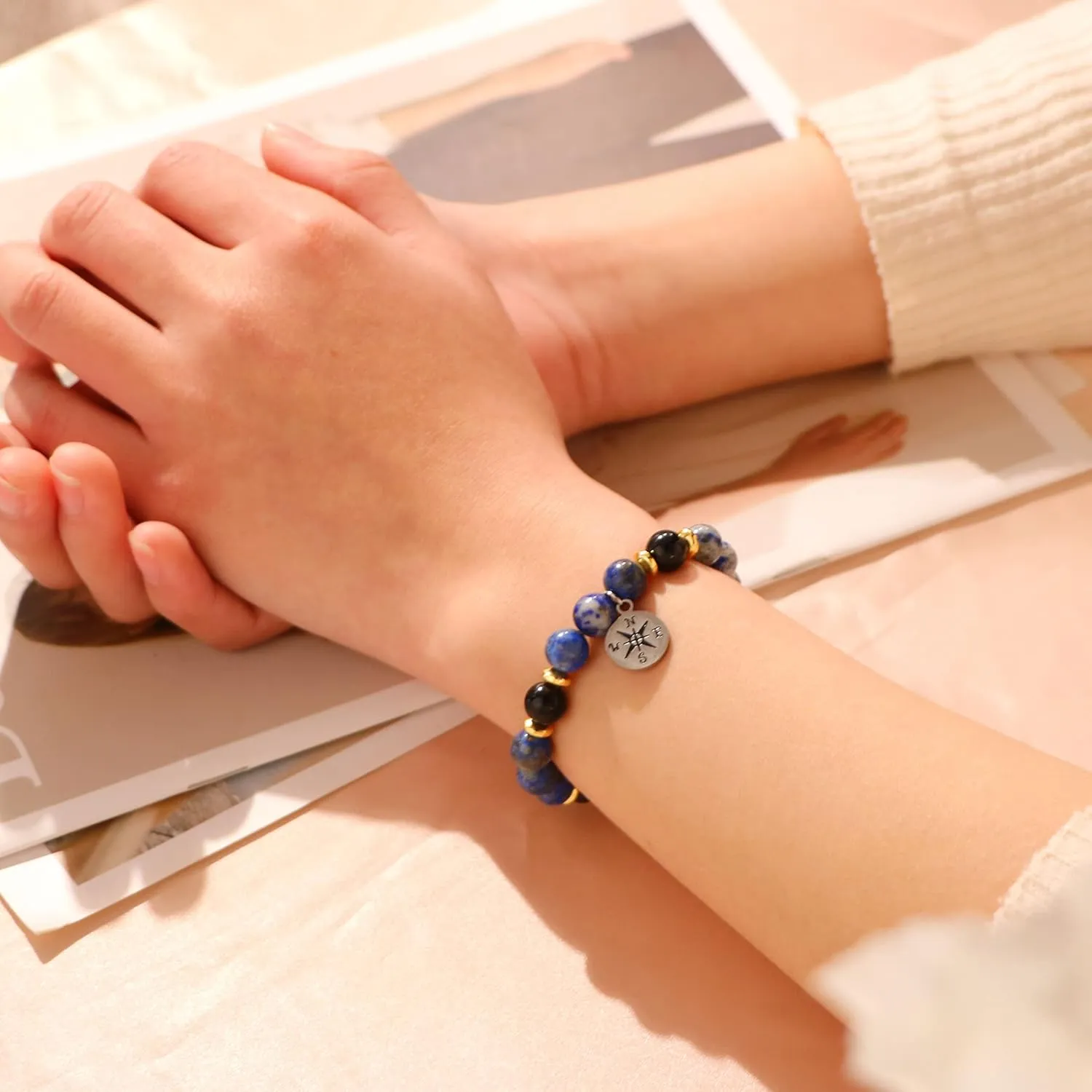 JoycuFF Graduation Gifts for Her Him Class of 2025 Graduation Bracelets Inspirational Graduation Compass Bracelet for Women College Graduation Gift for Him Her