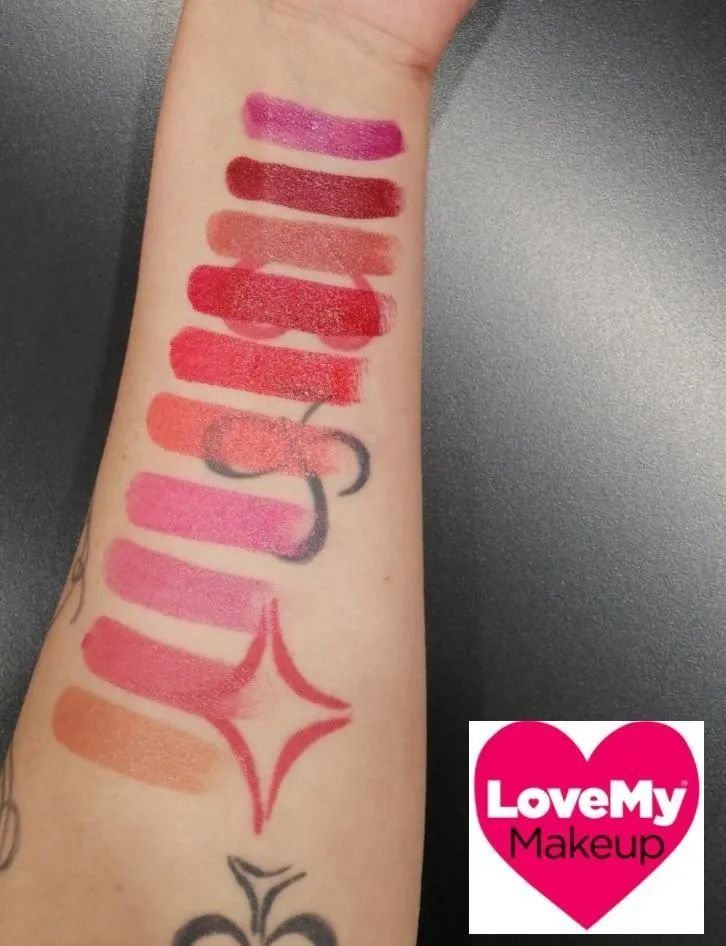LA Girl Lip Attraction Lipstick - 584 Hyped