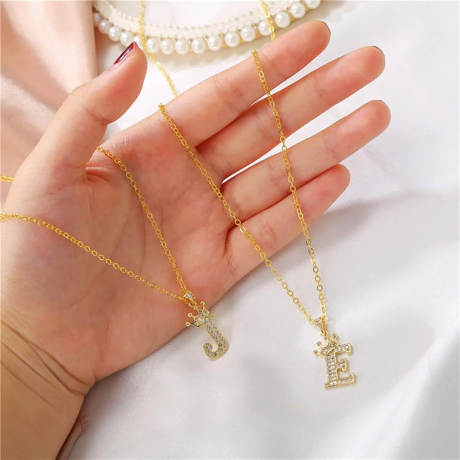 Letter A-Z pendant necklace Crown letter pendant Charming initials chain necklace, inlaid crystal letter necklace