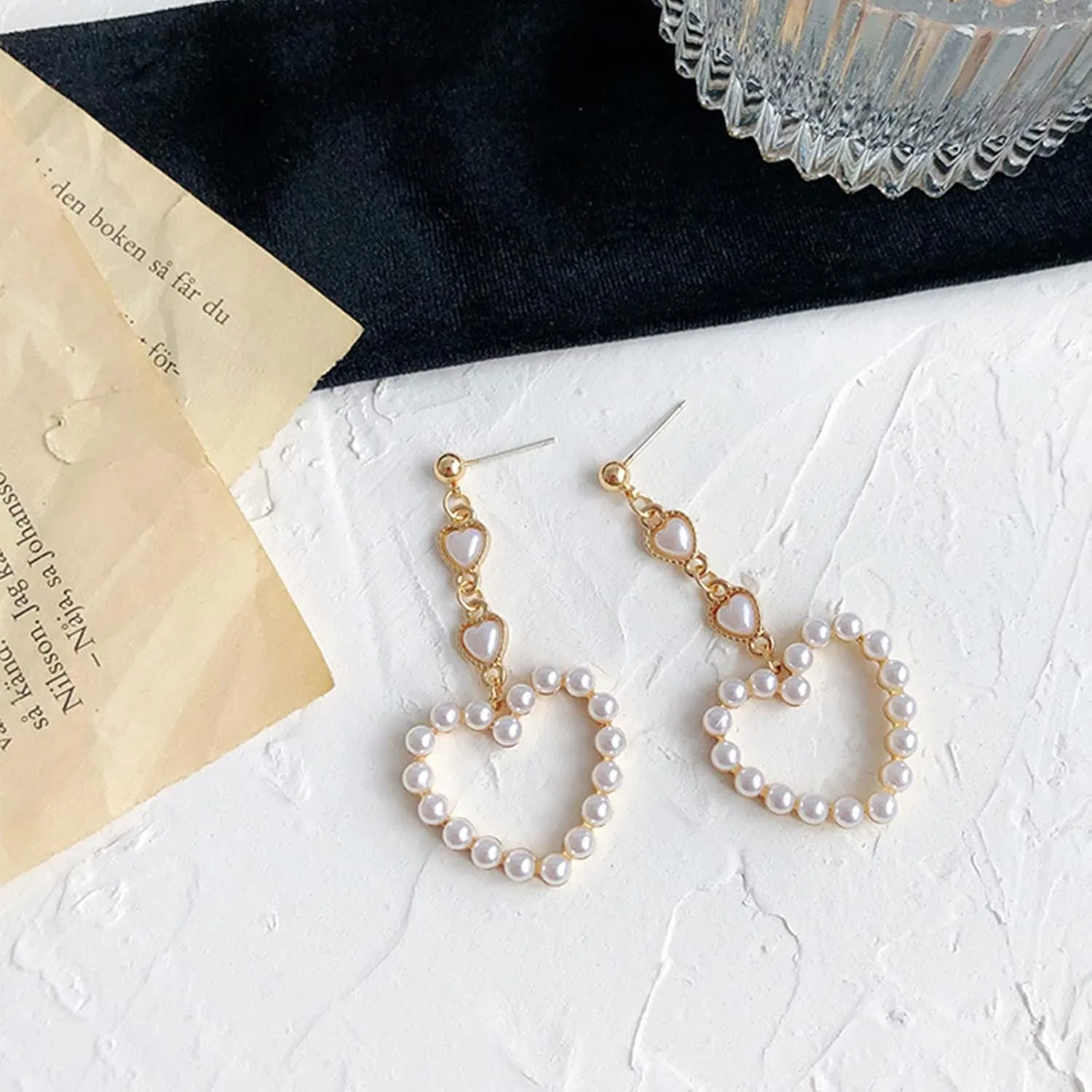 Long Pearl Earrings for Women Trendy Pearl Dangle Earrings Hypoallergenic Elegant Wedding Pearl Tassel Earrings for Bridal Prom Jewelry Gifts