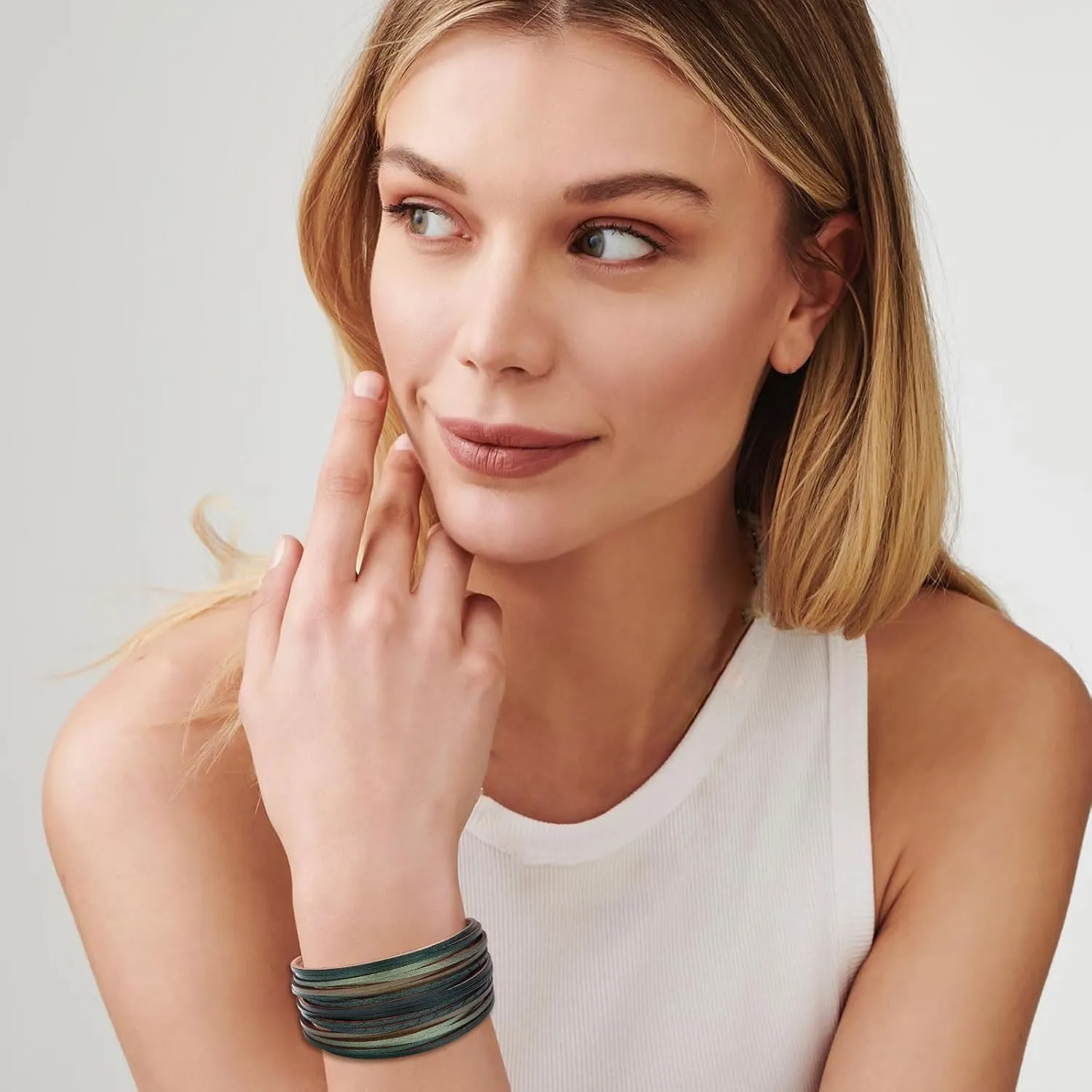 Long tiantian Boho Leather Wrap Bracelets for Women Country Concert Outfits Leather Bracelet Western Dress Accessories for Women Trendy 2025