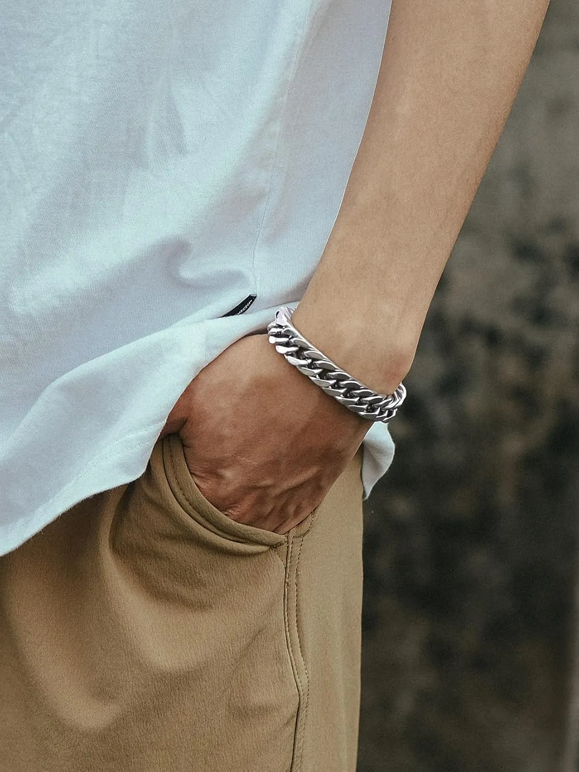 Richsteel Father's Day Bracelets for Men Cuban Link Chain Bracelets 8/12/17mm Width Stainless Steel Chain Wrist Bracelets, 7.4/8.2/9 Inch Length Classic Jewelry for Christmas/Valentine's Day/Birthday
