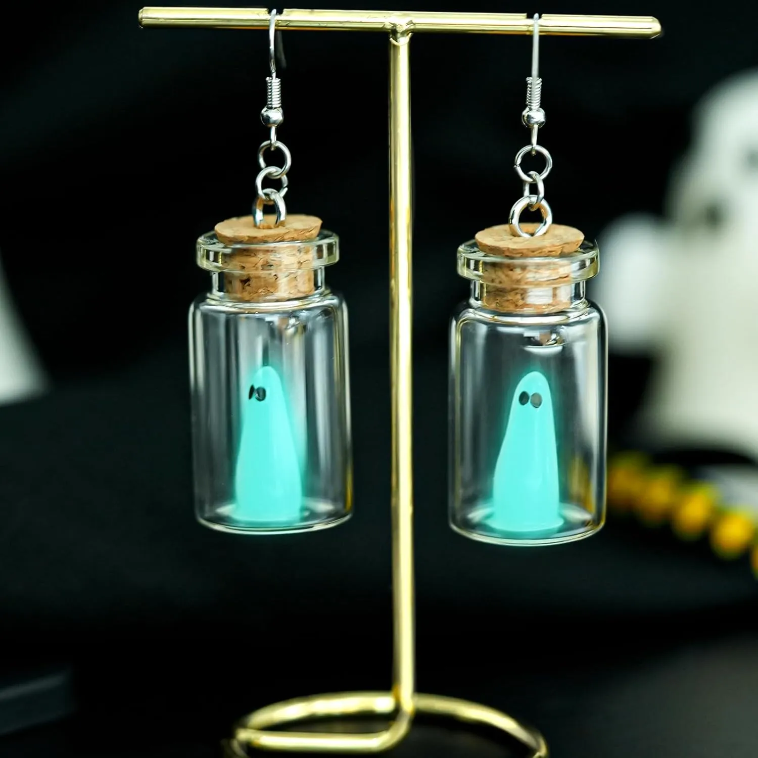 Ronglry Halloween Ghost Earrings for Women Glow in the Dark Earrings Cute Halloween Earrings Ghost in A Bottle Earrings Spooky Earrings Dangle Halloween Jewelry Accessories Gifts Halloween Decorations