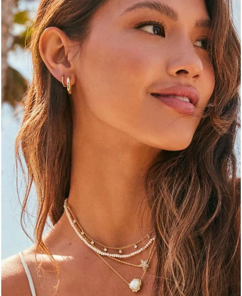 Shell Pendant Necklace in Gold, 18K Gold Plated Shell Pendant, Shell Necklace Jewelry for Women, Exquisite Copper Shell Pendant