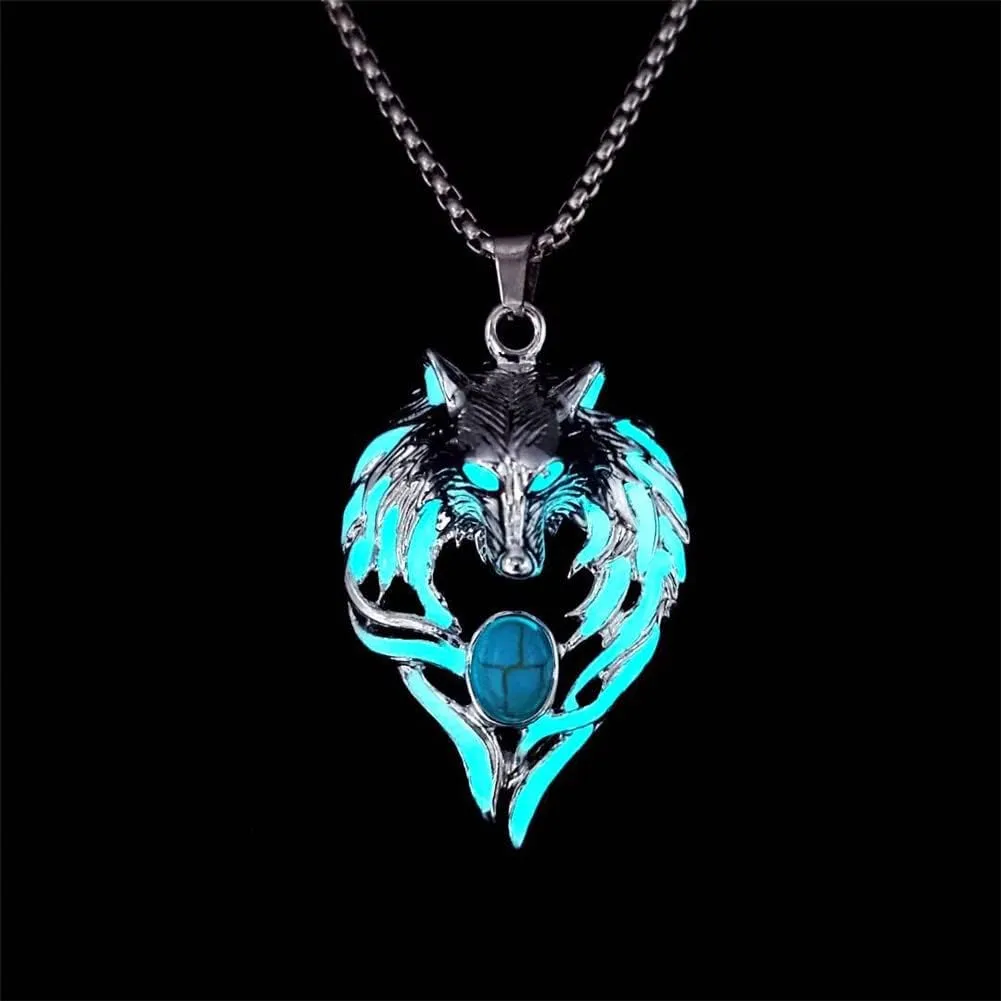 Wolf Necklace for Women Men Luminous Wolf Head Pendant Necklace Viking Wolf Stuff Gift Halloween Glow in the Dark Jewelry