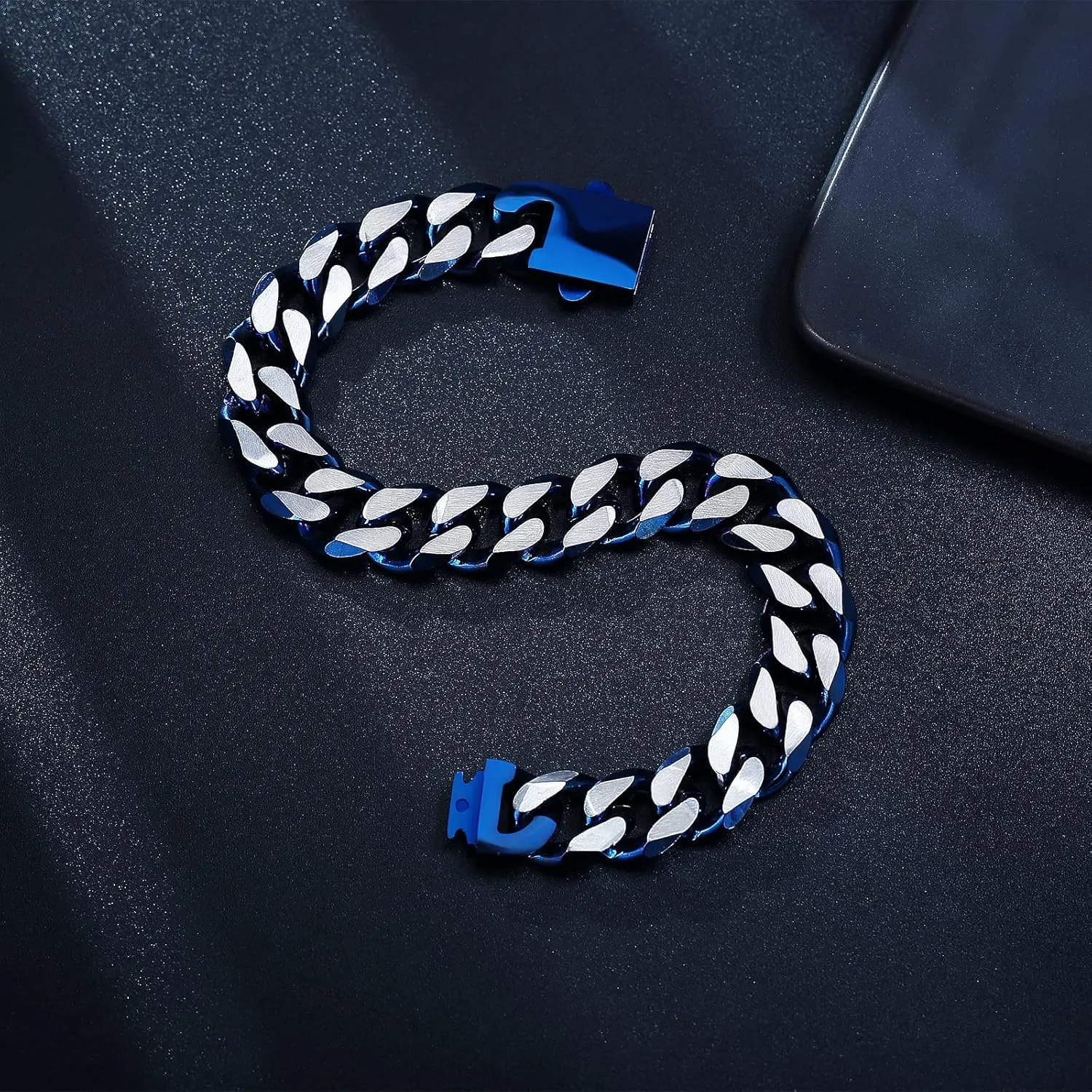 YAMI Bracelets for Men, Cuban Link Chain Diamond-Cut Bracelet, Titanium Steel Mens Jewelry Cool Stuff, Gifts For Boyfriend/Husband/Father On Anniversary/Birthday 7.5/8/8.5/9 Inches, Gold/Blue/Black B0C1B4WZJB