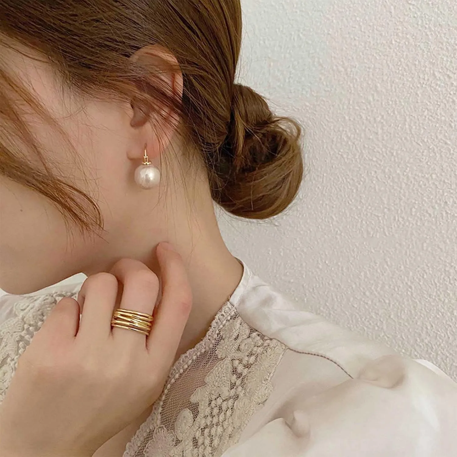 YienDoo Vintage Pearl Drop Earrings Exquisite White Pearl Sphere Dangle Earrings Bridal Pearl Ball Earrings Jewelry Gift for Women