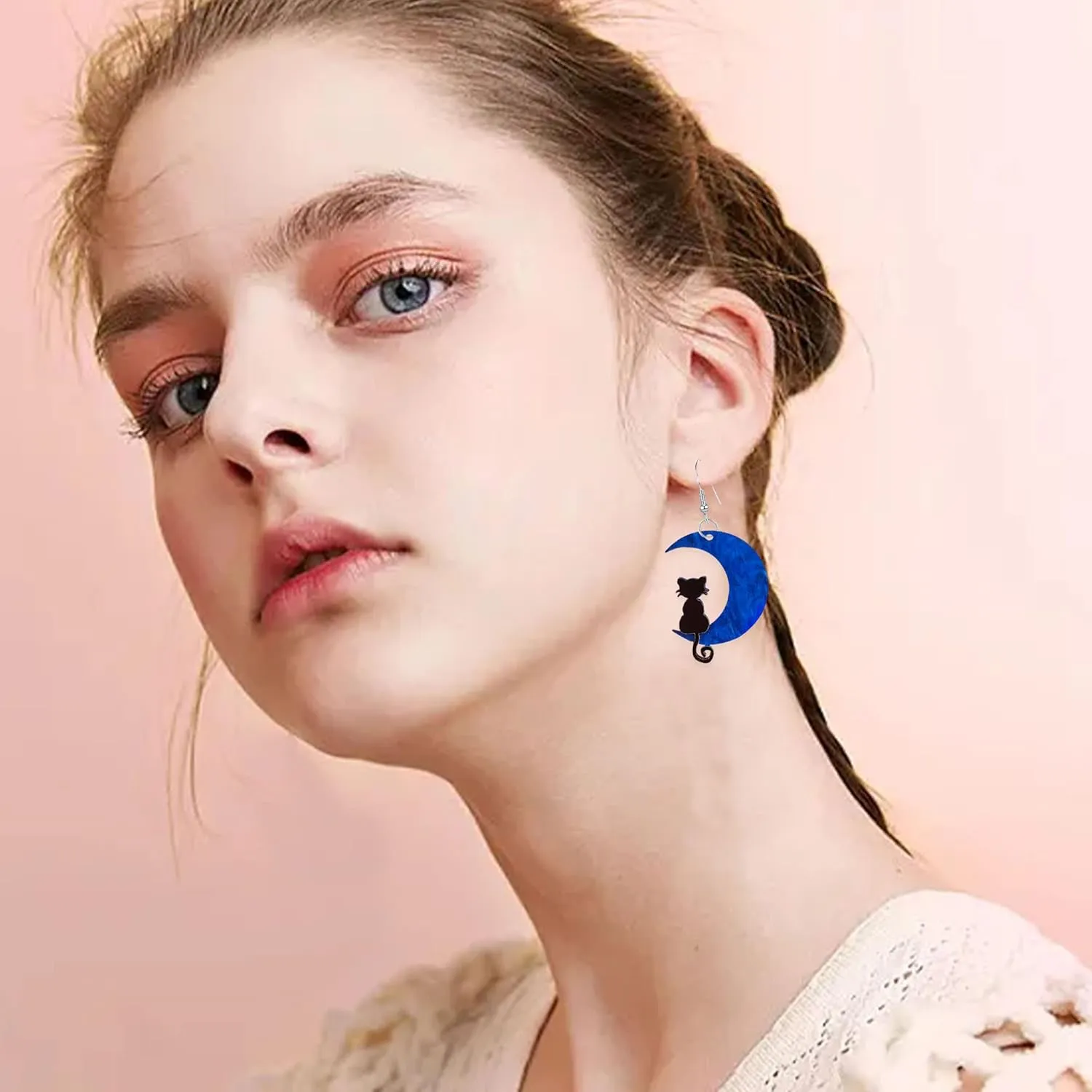 YUNXI Black Cat on the Moon Dangle Earrings Acrylic Star Mismatched Earrings Animal Lovely Women Halloween Jewelry Light Weight